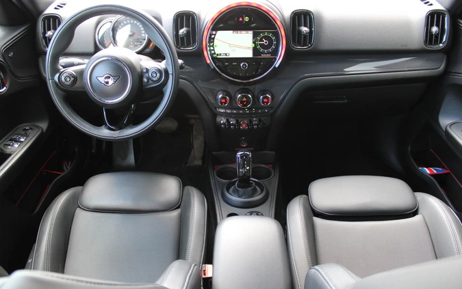MINI Countryman cena 99900 przebieg: 97610, rok produkcji 2020 z Poddębice małe 254